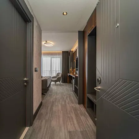 Peony Palace Hotel Spa & Wellness Отель 4*