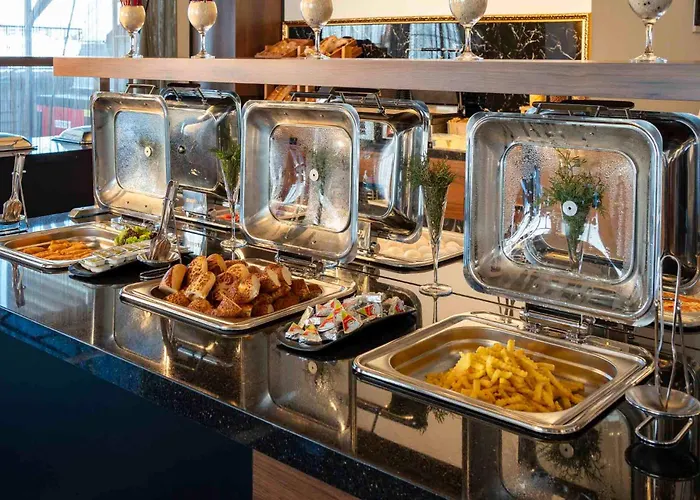 Peony Palace & Wellness