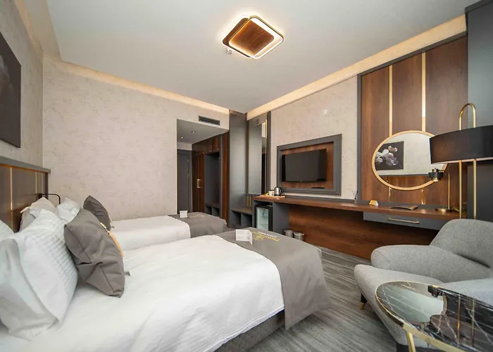 Hotel Peony Palace & Wellness 4*