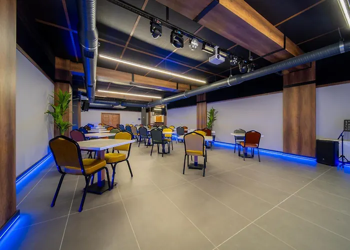 Peony Palace & Wellness