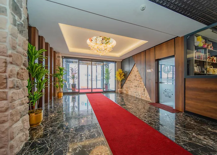 Hotel Peony Palace & Wellness 4*